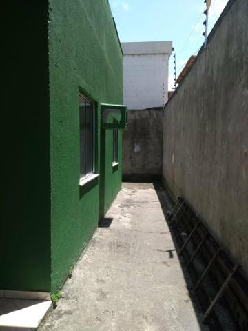 Cactos Centro de Ananindeua 150 metros da BR casas 2/4 em condomínio fechado com laje - Foto 16