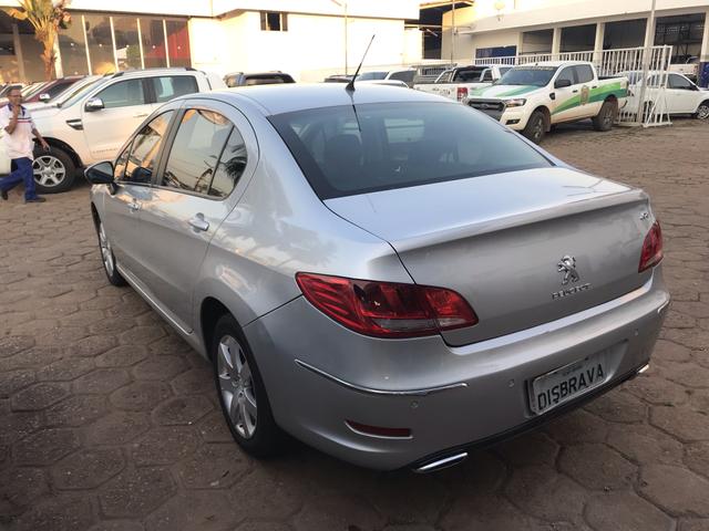 Peugeot 408 - Foto 3