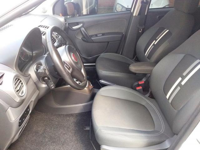 Fiat Palio 1.6 ESSENCE AUT. 4P - Foto 7
