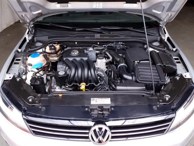 Jetta 2.0 Comfortline Flex 4p Tiptronic 2012 - Foto 9