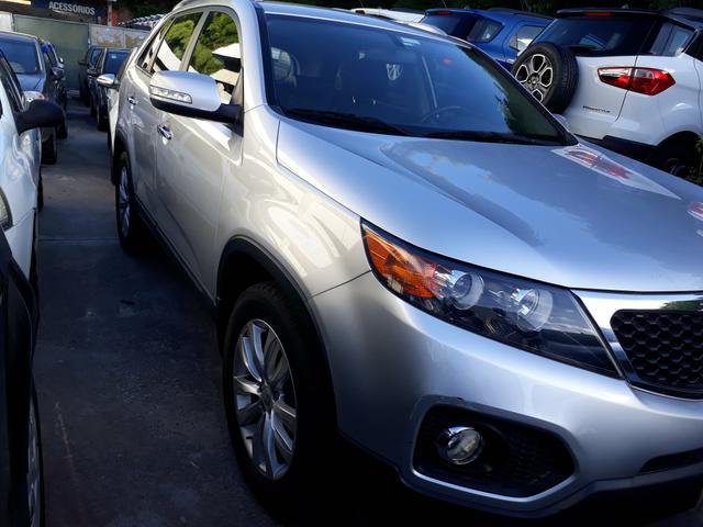 Sorento 2012 impecavel completissima. financio ate 48 x. 6 lugares