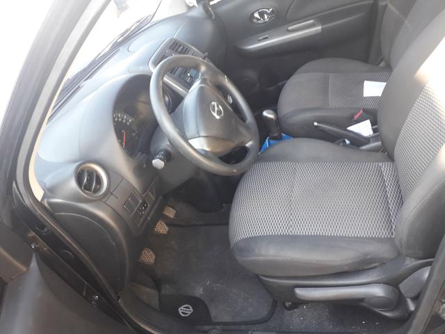 Nissan 2014 2015 - Foto 2