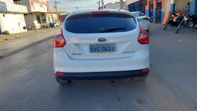 FOCUS 2013/14 MUITO CONSERVADO