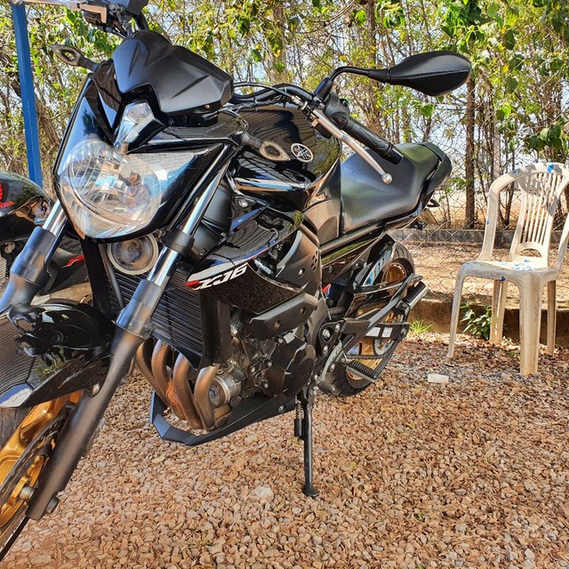 XJ6N 2012