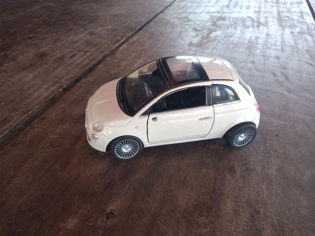 Miniatura Fiat 500