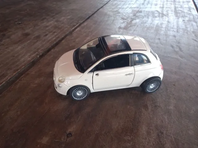 Miniatura Fiat 500