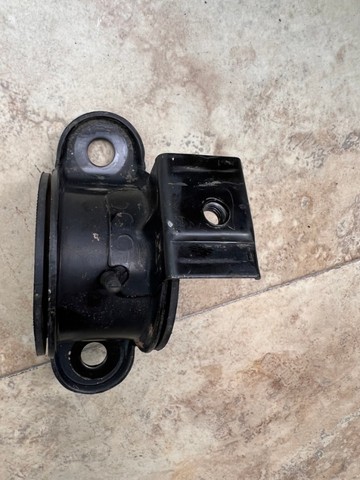 suporte caixa direçao hidraulica hyundai hr 2,5 original