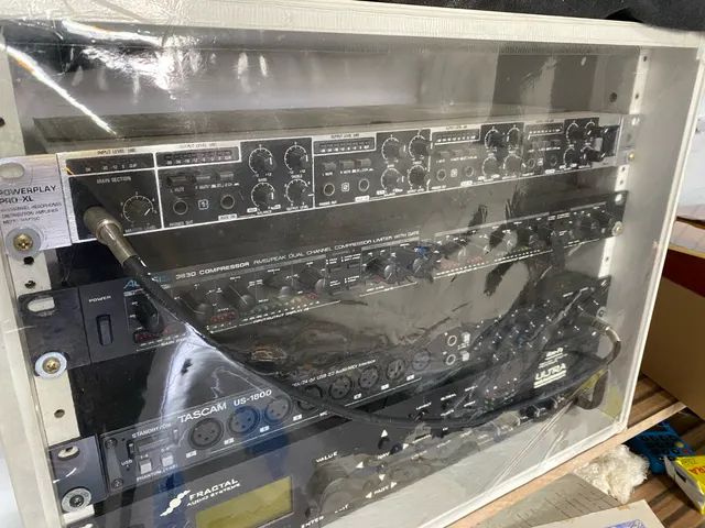 Compressor Alesis 3630 - Foto 2