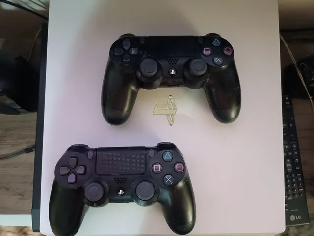 Console ps4 pro 2 controles  +483 anúncios na OLX Brasil