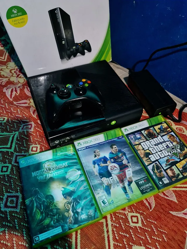 X Box 360 bloqueado, 5 jogos original, 2 controles original sem fio -  Videogames - Campo Limpo, Feira de Santana 1223508076