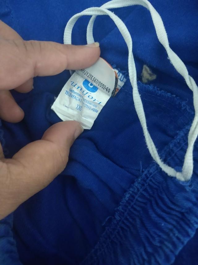 Vendo uniforme para uso geral. Tamanho Ex.  - Foto 3