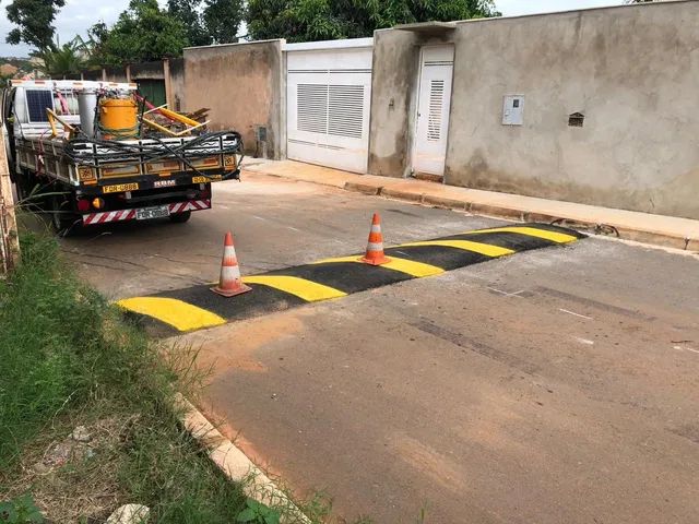 Asfalto quente, quebra-molas, terraplenagem, calçada e meio fio, serviços em geral - Foto 2
