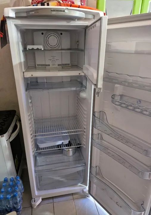 Geladeira Consul em ótimo estado - Foto 2