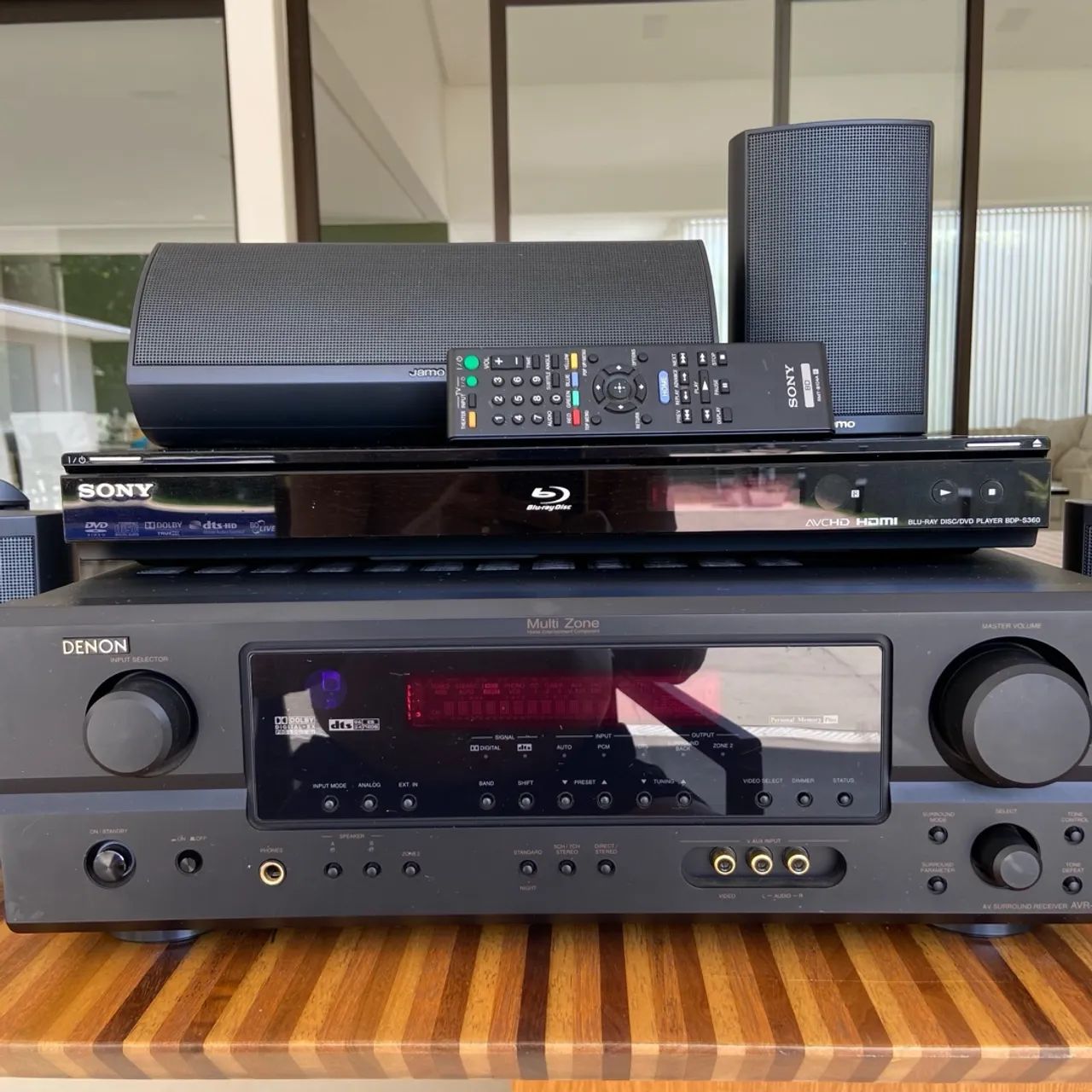 Home Theater Completo com Blu-ray, Receiver e Caixas Acústicas