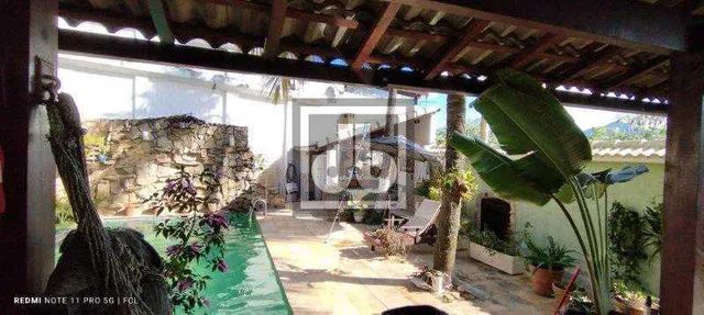 Casa Linear - Piscina - Churrasqueira - grande área externa com living room - 3 quartos se - Foto 3