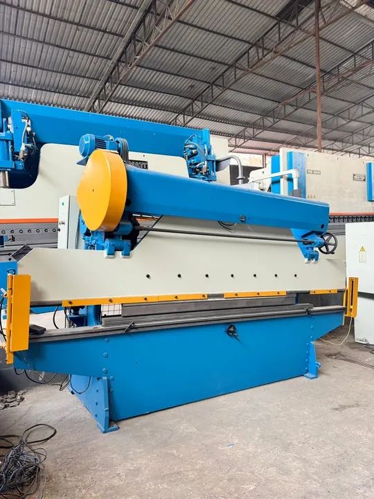 DOBRADEIRA Mecânica CALVI 4000x1/8 - Foto 2