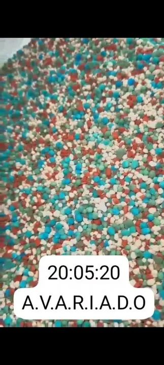 Adubo granulado avariado varredura npk