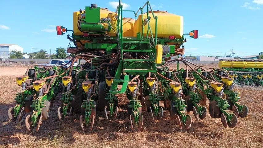 Plantadeira John Deere DB 50 ano 2024 - Foto 5