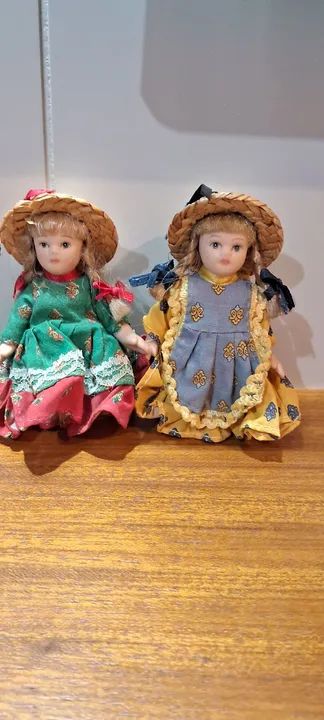 Colecionismo 3 Bonecas de Porcelana Antiga