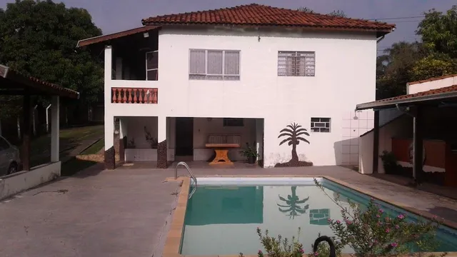 Ótima chácara no Lago Azul
