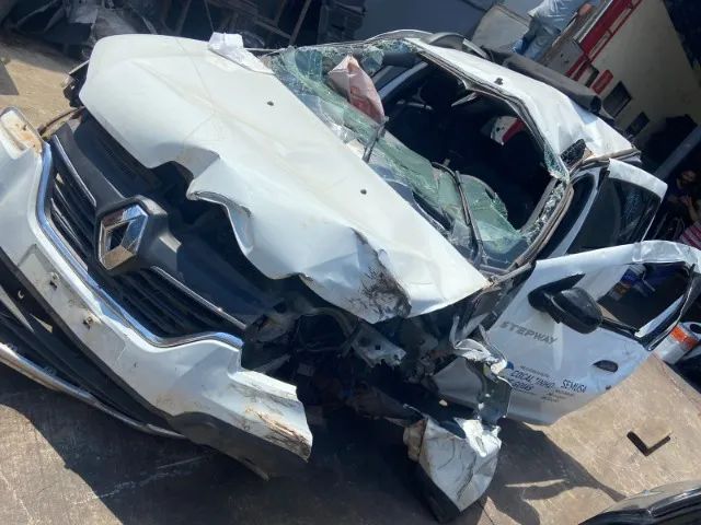 Sucata Renault/ Sandero Sze 1.0 MT 2023/2024  - Foto 3