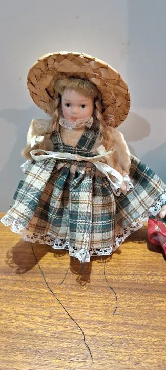 Colecionismo 3 Bonecas de Porcelana Antiga - Foto 5