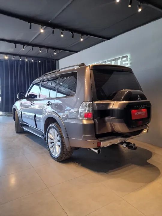Mitsubishi Pajero FULL HPE 3.2 4x4 Diesel 2016 - Foto 5