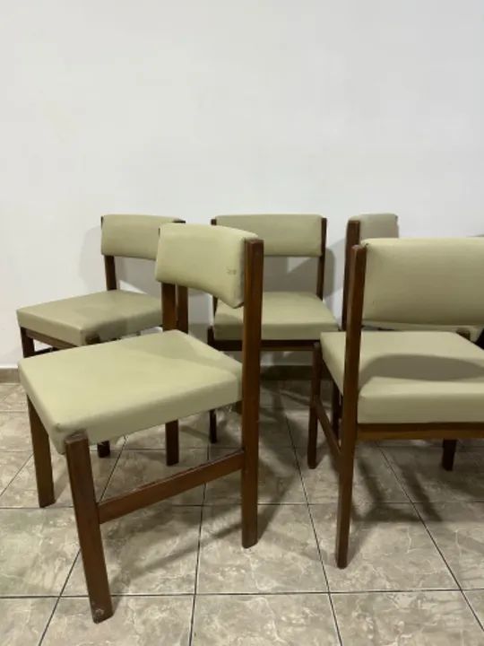Jogo 7 cadeiras Design Tião Sérgio Rodrigues  - Foto 4