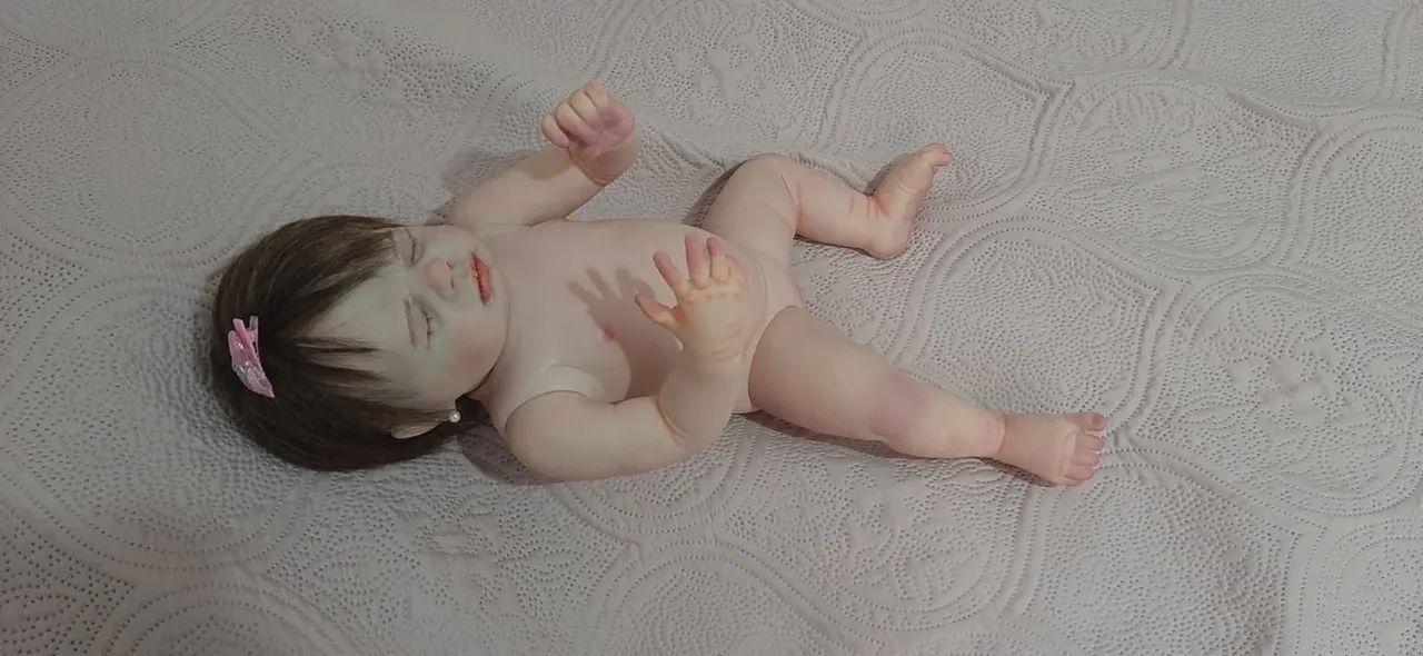 Boneca Reborn Realista - Menina - Foto 4