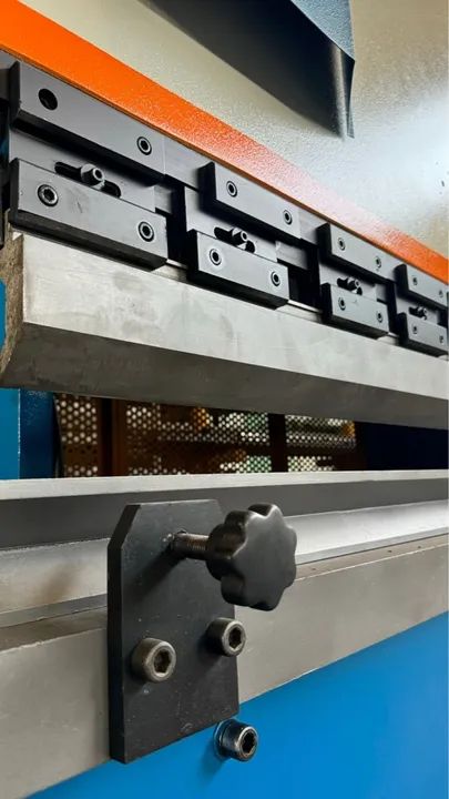 Dobradeira hidráulica CLEVER - Foto 6