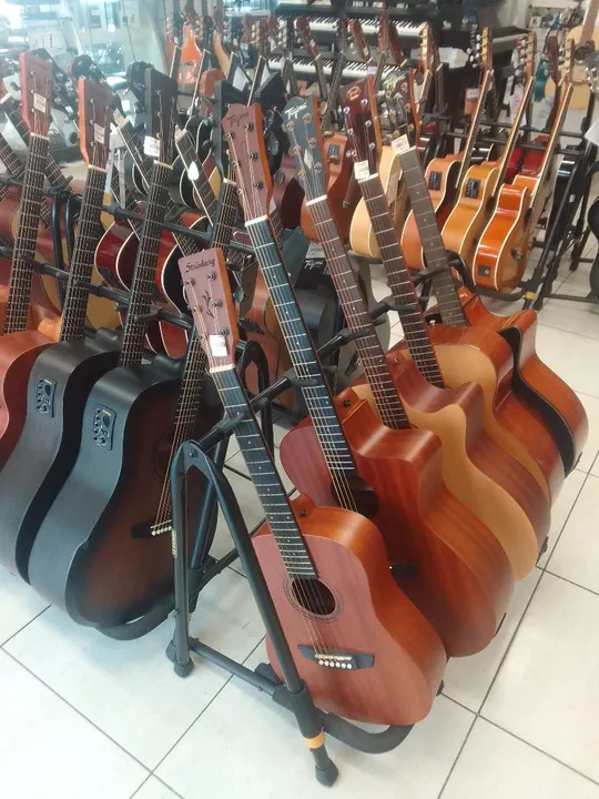 Vendo violões a partir de R$ 450,00
