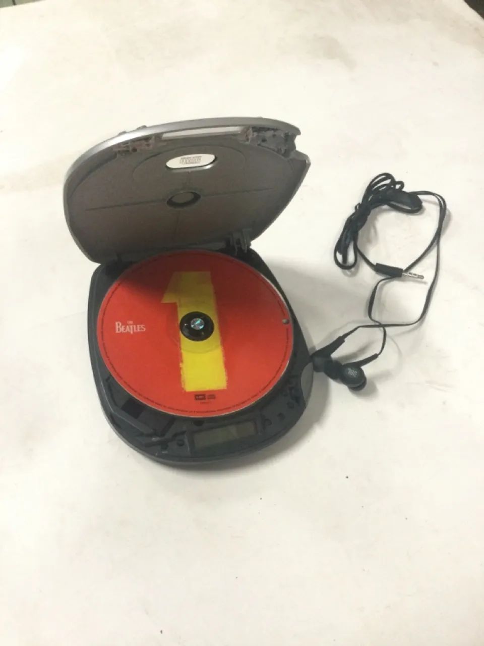 Discman Toca-CD Portátil Panasonic SL-S360 - Foto 4