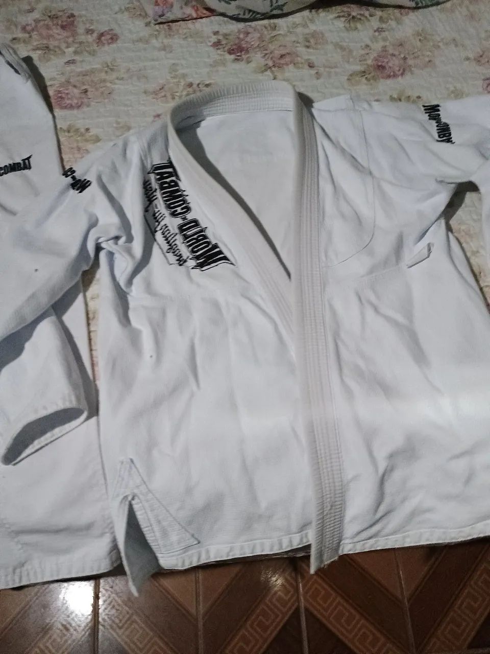 Kimono de Jiu-Jitsu - World Combat - Novo