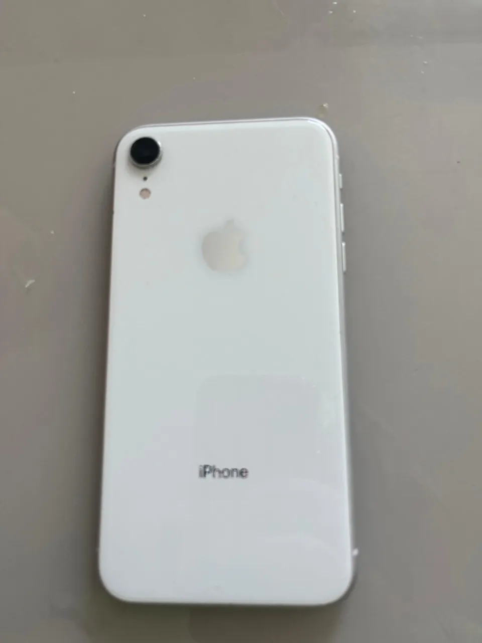 iPhone XR