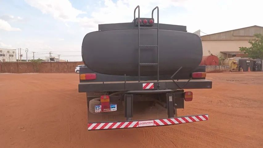 FORD CARGO 2422 TANQUE - Foto 4