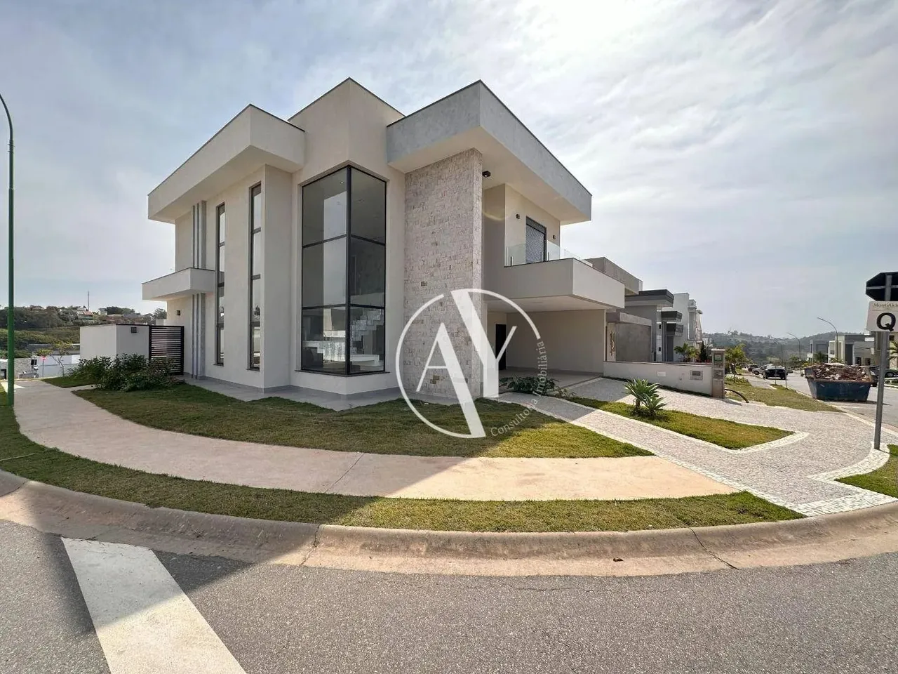 Casa com 3 dormitórios à venda, 239 m² por R$ 2.050.000,00 - Condomínio Residencial Mont A