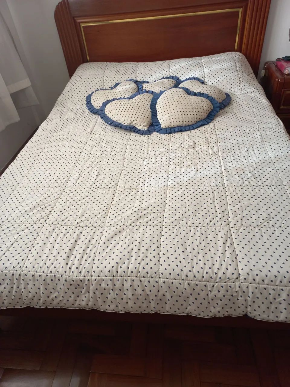 Edredon casal dupla face com 5 almofadas  - Foto 2