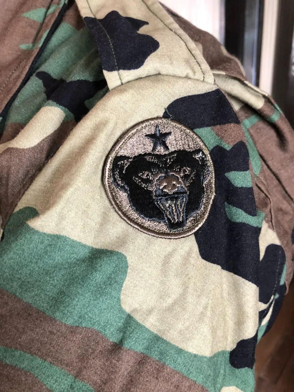 Jaqueta Exército Americano camuflada - Foto 4