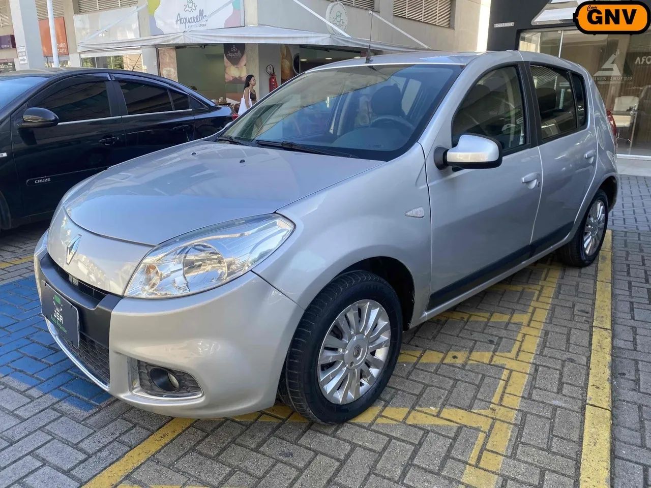 Renault Sandero 2013 1.6 privilége 16v flex 4p automático
