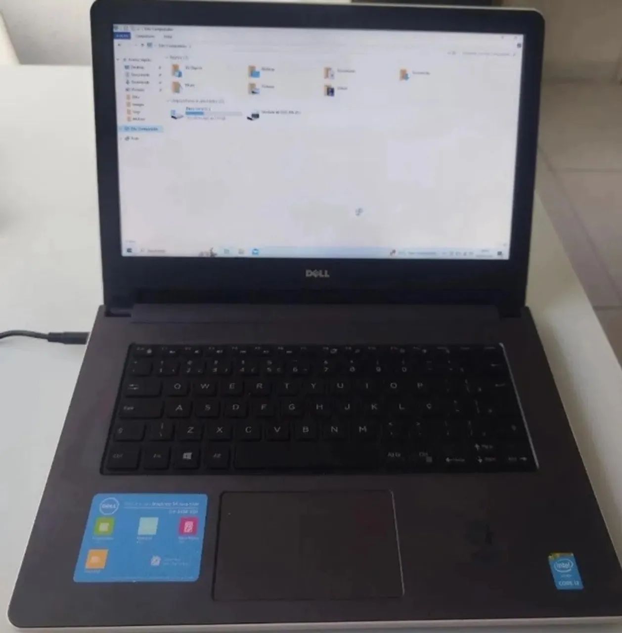 Notebook Dell i3 4 geração pra hoje  - Foto 3