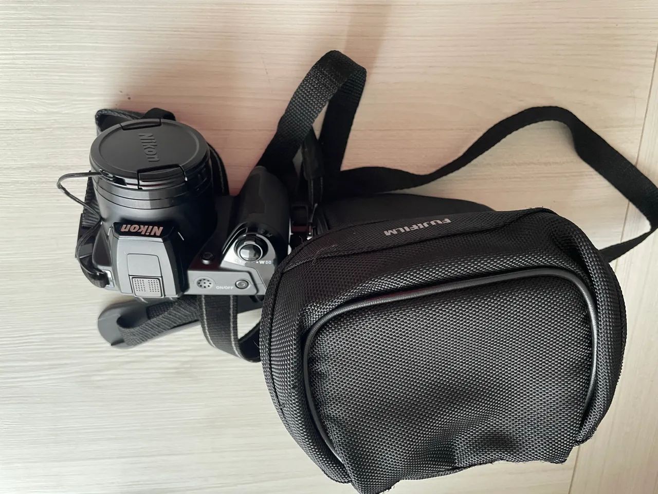 Camera Nikon L105 preta com bag - Foto 2