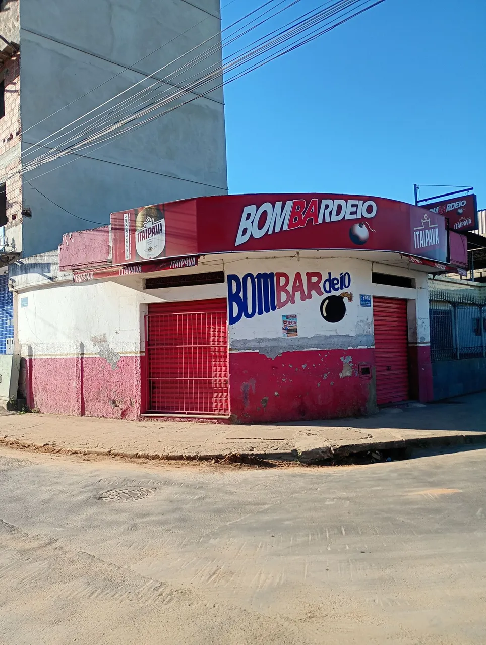 Ótimo Ponto comercial no bairro Santa Cruz