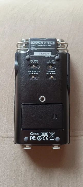 Gravador de Áudio Tascam DR-100MKII - Foto 2