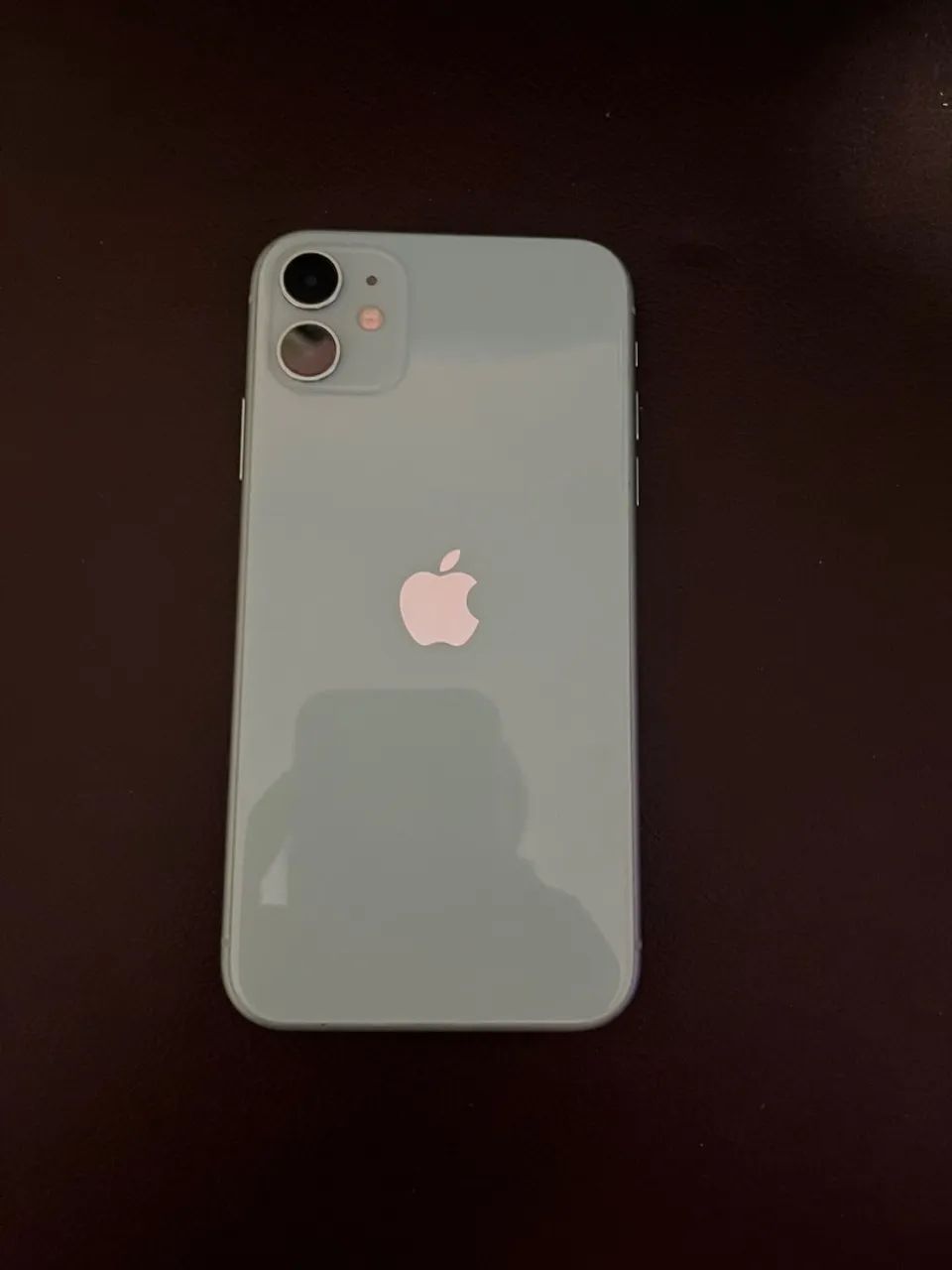 Vendo IPhone 11 green de 64gb - Foto 2