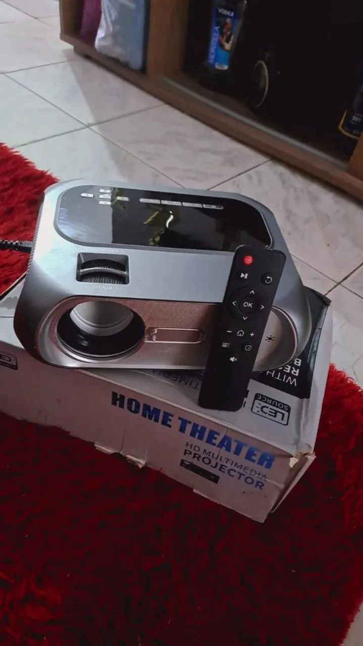 Projetor LED HD Multimedia