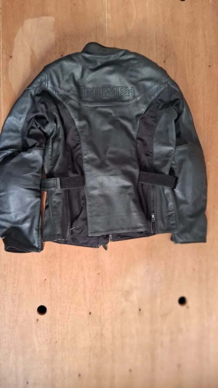 Jaqueta e calça de Couro Triumph Feminina - Foto 3
