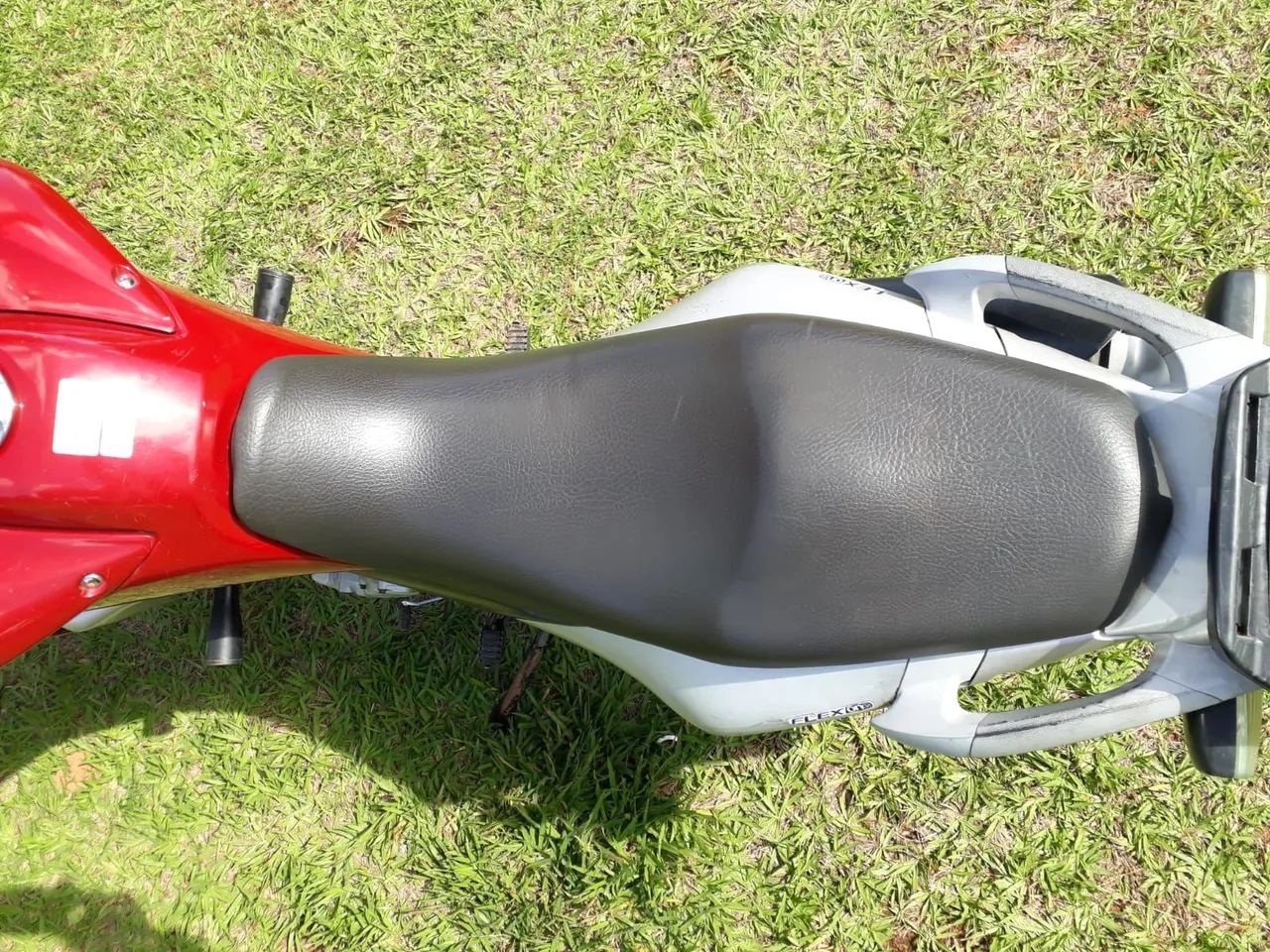 Moto Bem Cuidada, Pronta para Rodar! Ótima Oportunidade! - Foto 3