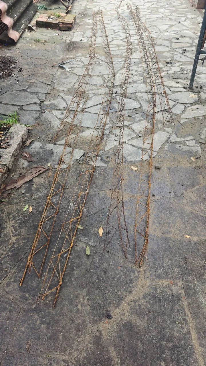 Lote de treliças de ferro - Foto 2