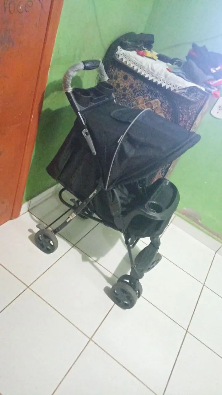 Carrinho de Bebê Dobrável