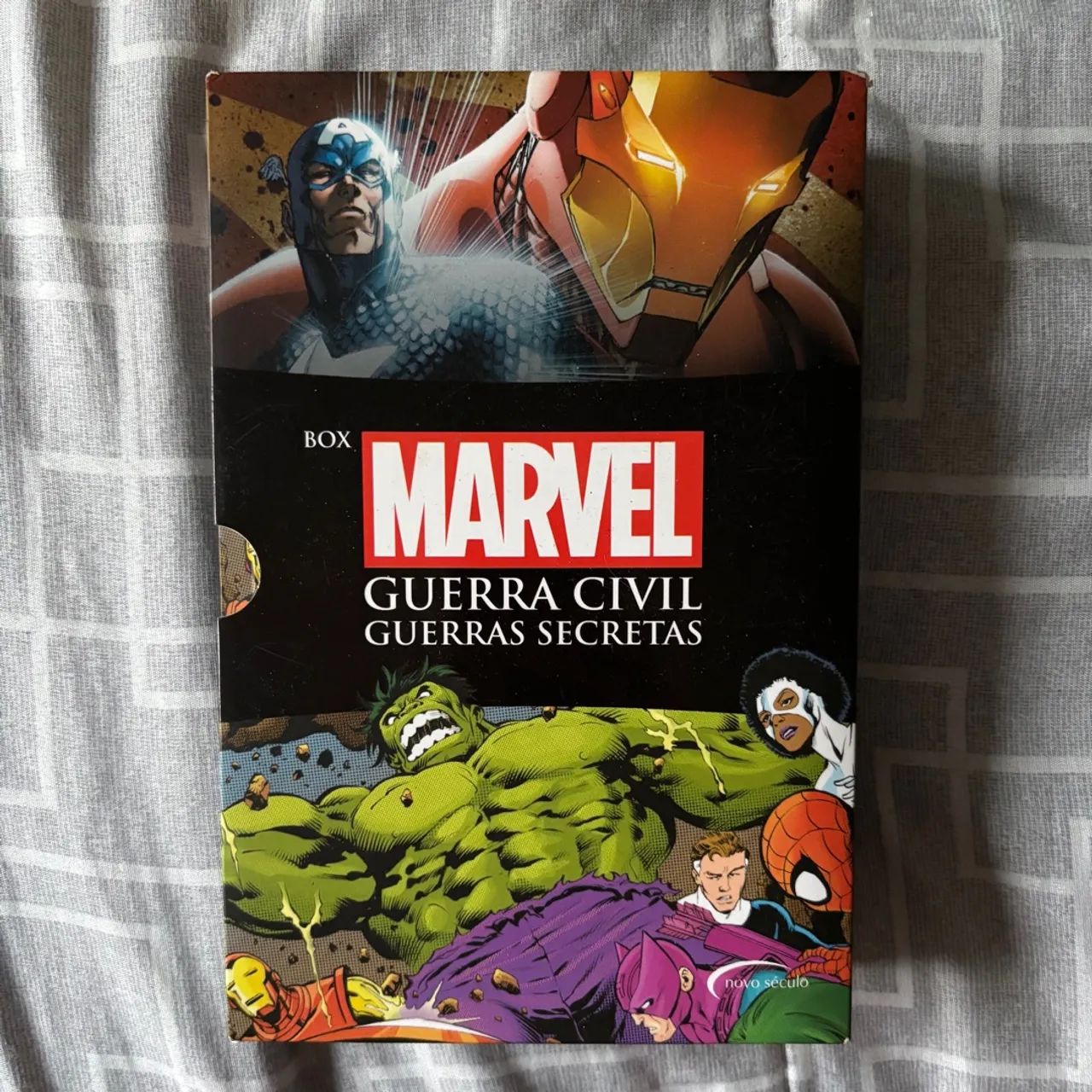 Guerra Civil e Guerras Secretas - Marvel Box - Foto 2